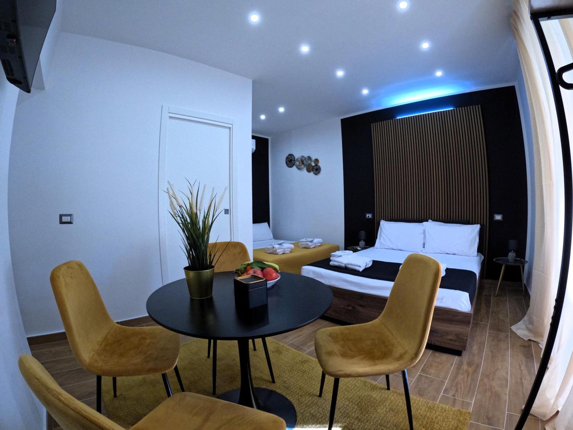 Gasthuis Blackwoody Contemporary - Centro Storico *